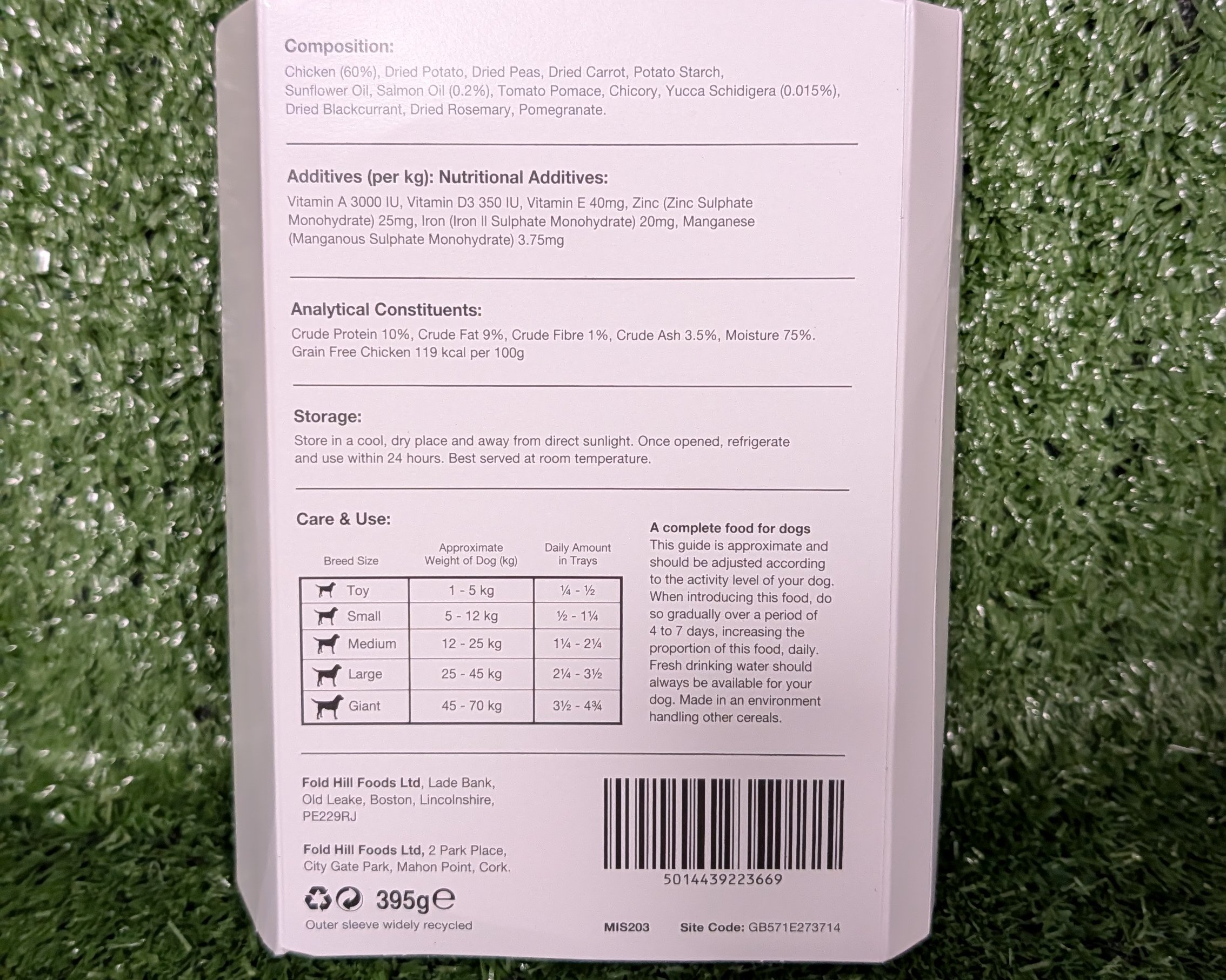 Vital select Chicken wet food back label