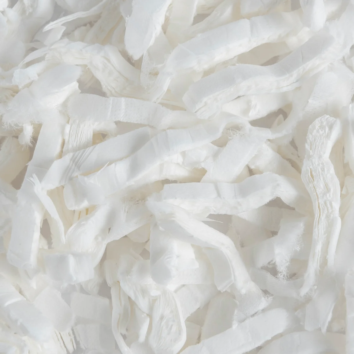 Norfolk Industries Paper Strip Bedding 5.8L - Image 2